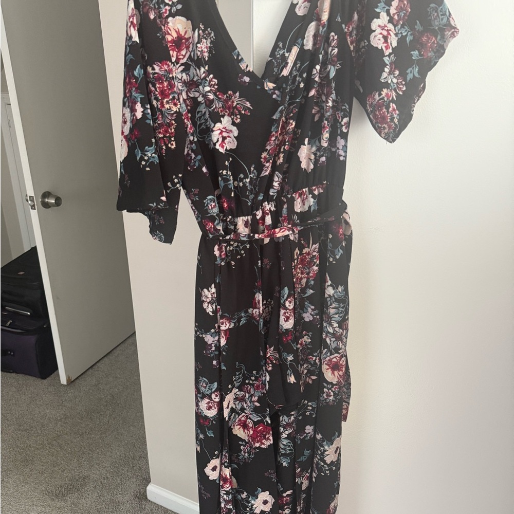 Francesca's Collections Pink and White Flutter Sleeve Jumpsuit